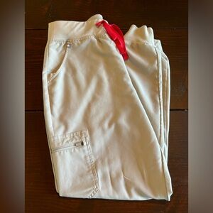 Figs size medium. Color bone. Excellent condition